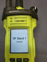 Load image into Gallery viewer, MOTOROLA APX 7000 XE VHF 7-800 P25 TDMA Two Way Radio H49TGD9PW1AN LOADED
