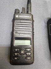 Load image into Gallery viewer, SIX Motorola MOTOTRBO XPR3500e 403-512 MHz UHF Two Way Radio AAH02RDH9VA1AN AMA
