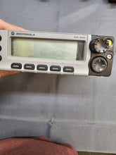 Load image into Gallery viewer, 5 Motorola XTL5000 Silver XTL Head 800 MHz P25 9600kb Two Way Radio M20URS9PW1AN
