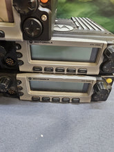 Load image into Gallery viewer, 5 Motorola XTL5000 Silver XTL Head 800 MHz P25 9600kb Two Way Radio M20URS9PW1AN
