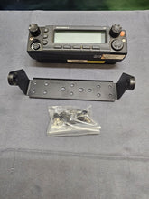 Load image into Gallery viewer, OEM Motorola O5 APX6500 APX7500 Two Way Radio Remote Control Head
