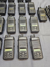 Load image into Gallery viewer, 25 Motorola MOTOTRBO XPR3500e 403-512 MHz UHF Two Way Radio AAH02RDH9VA7AN AMA
