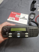 Load image into Gallery viewer, Motorola CDM1250 AAM25RKD9AA2AN UHF 403-470Mhz  40 Watt  Mobile Two Way Radio
