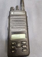 Load image into Gallery viewer, SIX Motorola MOTOTRBO XPR3500e 403-512 MHz UHF Two Way Radio AAH02RDH9VA1AN AMA

