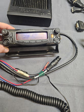 Load image into Gallery viewer, EF Johnson 242-5M70 Viking VM600 800 MHz P25 PHASE II Two Way Lightning Radio
