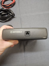 Load image into Gallery viewer, Motorola CDM1250 450-512 MHz UHF 40W Remote Head Two Way Radio AAM25SKD9PW2AN

