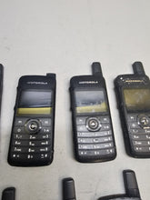 Load image into Gallery viewer, TEN Motorola SL7550 403-470 MHz UHF Two Way Radio AAH81QCN9NA2AN - All Power ON
