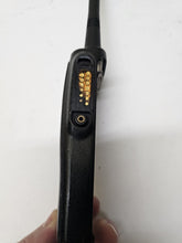 Load image into Gallery viewer, MOTOROLA HT750 136-174 MHz VHF 16ch TWO WAY RADIO AAH25KDC9AA3AN
