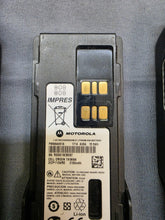 Load image into Gallery viewer, Lot of 10 Motorola MOTOTRBO XPR3500e 403-512MHz UHF Two Way Radio AAH02RDH9VA1AN
