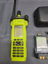 Load image into Gallery viewer, MOTOROLA APX 7000 XE VHF 7-800 P25 TDMA Two Way Radio H49TGD9PW1AN LOADED
