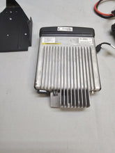 Load image into Gallery viewer, Motorola CDM750 36-42 MHz Low Band 60w Two Way Radio w Mic AAM25CKC9AA1AN
