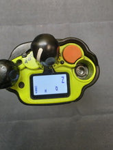 Load image into Gallery viewer, MOTOROLA APX7000 XE VHF 7-800 P25 TDMA Two Way Radio H49TGD9PW1AN Bad Display
