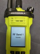 Load image into Gallery viewer, MOTOROLA APX 7000 XE VHF 7-800 P25 TDMA Two Way Radio H49TGD9PW1AN LOADED
