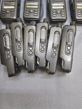 Load image into Gallery viewer, 25 Motorola MOTOTRBO XPR3500e 403-512 MHz UHF Two Way Radio AAH02RDH9VA7AN AMA
