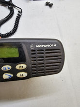 Load image into Gallery viewer, Motorola CDM1550 LS+ 403-470 MHz UHF Two Way Radio w Mic AAM25RKF9DP6AN
