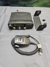 Load image into Gallery viewer, Motorola CDM1250 403-470 MHz UHF 25w Two Way Radio w Mic AAM25RHD9AA2AN
