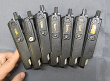 Load image into Gallery viewer, SEVEN Motorola MotoTRBO XPR7550 UHF 403-512 MHz Two Way Radio AAH56RDN9KA1AN
