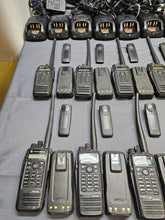 Load image into Gallery viewer, Lot of TEN Motorola XPR6580 800/900 MHz Two Way Radio w Connect Plus &amp; WPLN4243

