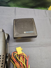 Load image into Gallery viewer, MOTOROLA CONVERTACOM XTS/MTP VEHICULAR ADAPTER NTN8560 N2001A W MIC SPEAKER
