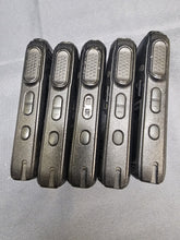 Load image into Gallery viewer, Lot of TEN Motorola DTR700 DTS150NBDLAA 900Mhz Two Way Radio - Parts or Repair
