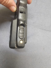 Load image into Gallery viewer, MOTOROLA Si 500 for APX RADIO VIDEO SPEAKER MICROPHONE BODY CAMERA N7001A
