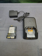 Load image into Gallery viewer, MOTOROLA APX 7000 XE VHF 7-800 P25 TDMA Two Way Radio H49TGD9PW1AN LOADED
