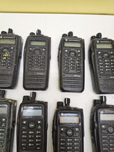 Load image into Gallery viewer, Lot 50 Motorola MOTOTRBO XPR6580 Two Way Radio 806-941 MHz AAH55UCH9LB1AN 800MHz
