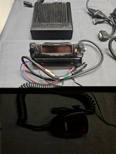 Load image into Gallery viewer, EF Johnson 242-5M70 Viking VM600 800 MHz P25 PHASE II Two Way Lightning Radio
