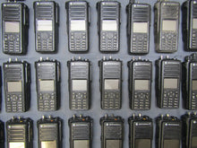Load image into Gallery viewer, Lot of 50 Motorola MotoTRBO XPR7550 UHF 403-512 MHz Two Way Radio AAH56RDN9KA1AN
