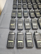 Load image into Gallery viewer, 40 Motorola MOTOTRBO XPR3500e 403-512 MHz UHF Two Way Radio AAH02RDH9VA7AN AMA
