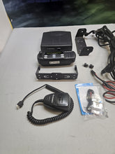 Load image into Gallery viewer, Motorola CDM1250 136-174 MHz VHF 45w Remote Head Two Way Radio AAM25KKD9AA2AN

