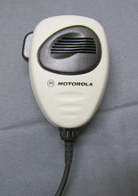 Load image into Gallery viewer, Motorola CDM1250 136-174 MHz VHF 45 Watt Two Way Radio w NEW Mic AAM25KKD9AA2AN
