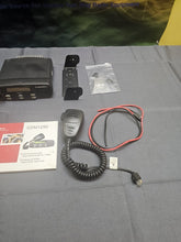 Load image into Gallery viewer, Motorola CDM1250 AAM25RKD9AA2AN UHF 403-470Mhz  40 Watt  Mobile Two Way Radio
