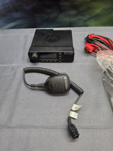 Load image into Gallery viewer, Motorola MOTOTRBO XPR5550e 403-470Mhz UHF 45W Two Way Radio AAM28QPN9WA1AN
