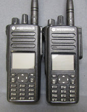 Load image into Gallery viewer, FOUR Motorola MotoTRBO XPR7550 UHF 403-512 MHz Two Way Radio AAH56RDN9KA1AN

