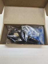 Load image into Gallery viewer, NEW IN BOX OEM Motorola FMN1615A Micom Two Way Radio Hand Microphone
