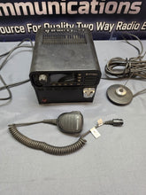 Load image into Gallery viewer, Motorola MOTOTRBO XPR5550 403-470 MHz UHF Base Station Radio w Astron Power
