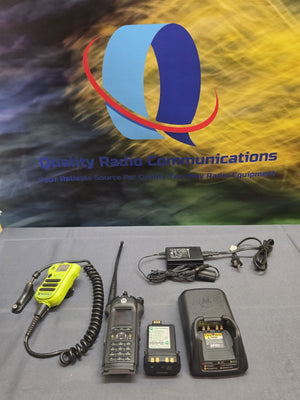 Motorola APX6000 700/800 MHz Model 3.5 P25 Two Way Radio W Charger H98UCH9PW7AN