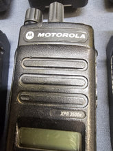 Load image into Gallery viewer, 10 Motorola MOTOTRBO XPR3500e 403-512 MHz UHF Two Way Radio AAH02RDH9VA1AN AMA
