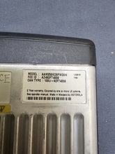 Load image into Gallery viewer, Motorola CDM1250 450-512 MHz UHF 40W Remote Head Two Way Radio AAM25SKD9PW2AN
