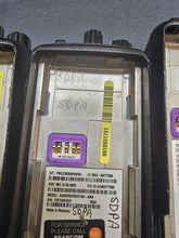 Load image into Gallery viewer, 40 Motorola MOTOTRBO XPR3500e 403-512 MHz UHF Two Way Radio AAH02RDH9VA7AN AMA
