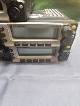 Load image into Gallery viewer, 5 Motorola XTL5000 Silver XTL Head 800 MHz P25 9600kb Two Way Radio M20URS9PW1AN
