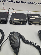 Load image into Gallery viewer, FOUR Kenwood TK-8180-K 450-512 MHz UHF 30 Watt Two Way Radio TK-8180 w Mic
