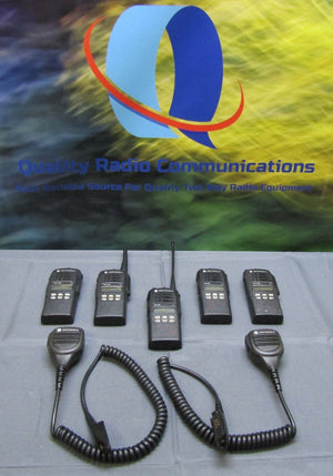 Lot of FIVE Motorola HT1250 403-470 MHz UHF Two Way Radios AAH25RDF9AA5AN w Mic