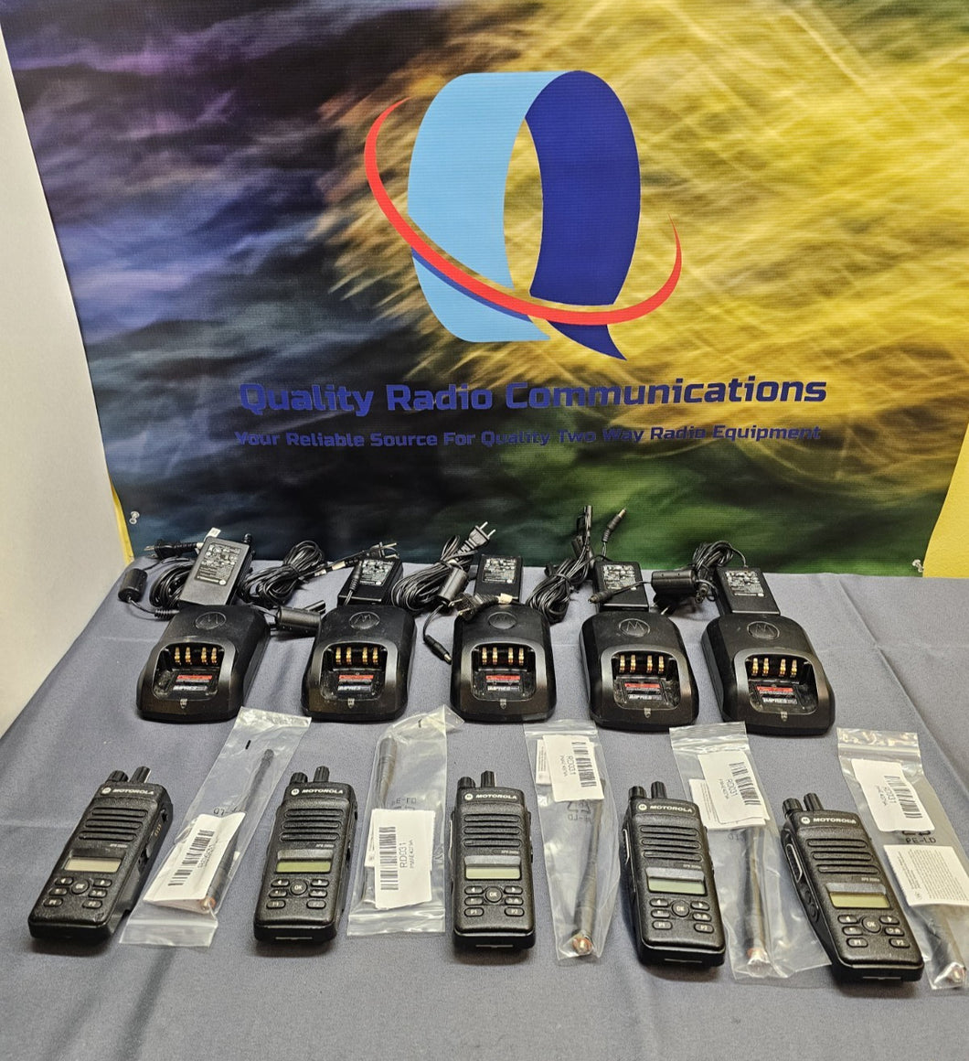 5 Motorola MOTOTRBO XPR3500e 403-512 MHz UHF Two Way Radio AAH02RDH9VA1AN AMA
