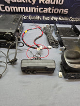 Load image into Gallery viewer, Kenwood TK-790H &amp; TK-690H 100w Dual Band LowBand &amp; VHF Remote Head Two Way Radio
