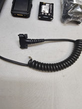 Load image into Gallery viewer, MOTOROLA Si 500 for APX RADIO VIDEO SPEAKER MICROPHONE BODY CAMERA N7001A
