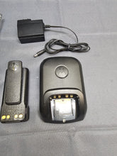 Load image into Gallery viewer, Motorola MotoTRBO XPR7550e UHF 403-512MHz Two Way Radio AAH56RDN9RA1AN w Charger
