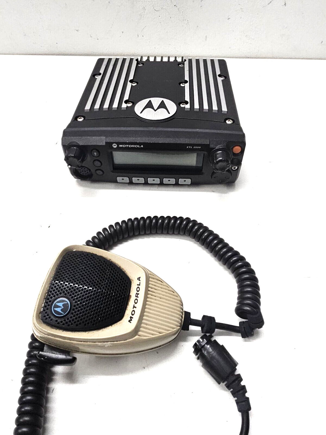 Motorola XTL2500 764-870 MHz Two Way Radio M21URM9PW1AN 800 MHz